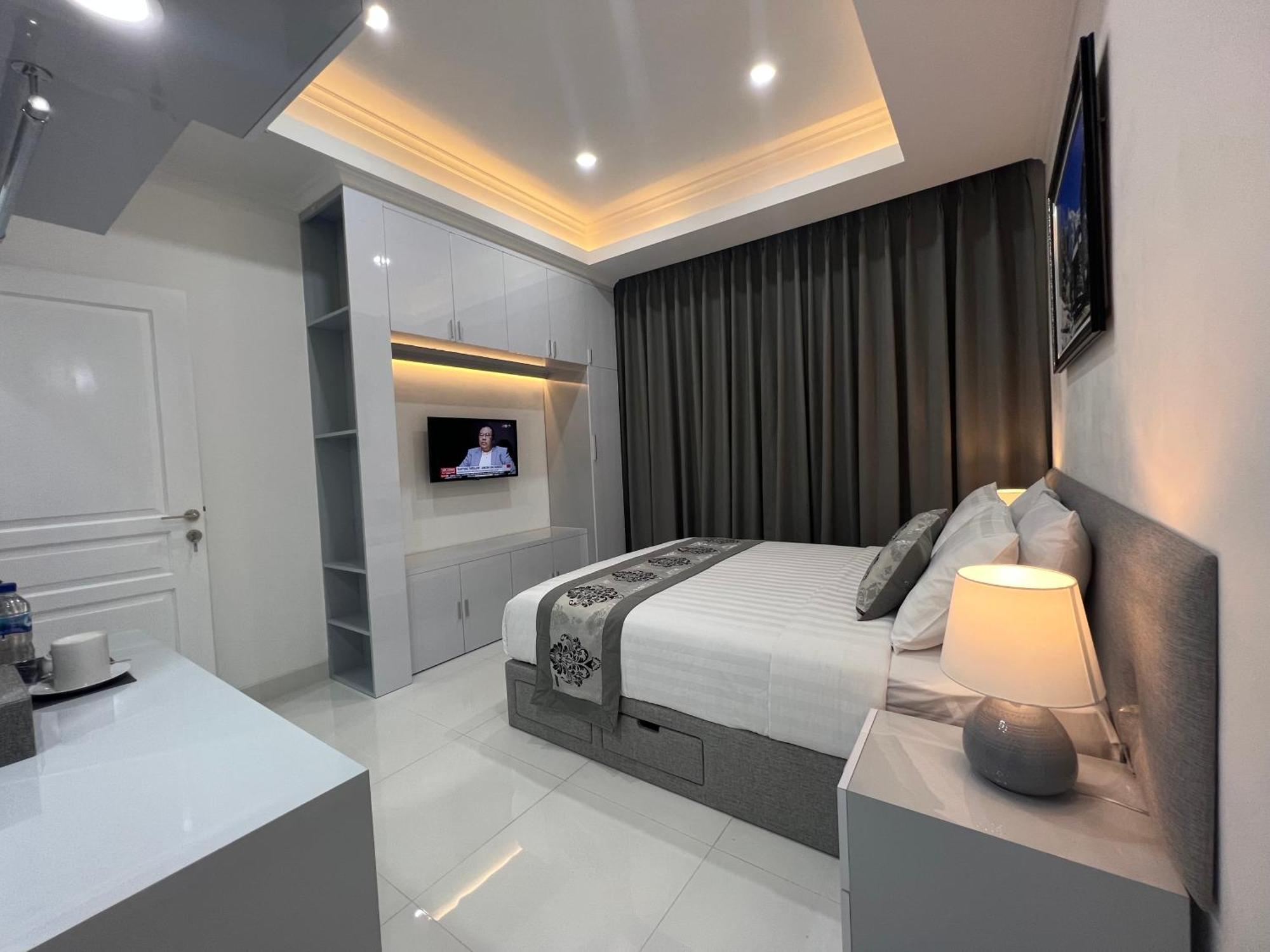 One-Bedroom House